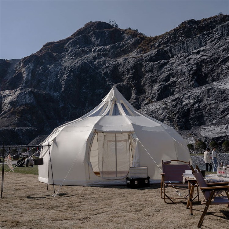 چادر زنگی برزنتی YMOUTDOOR در فضای باز چه مزایایی را برای تجارت Glamping به ارمغان می آورد؟